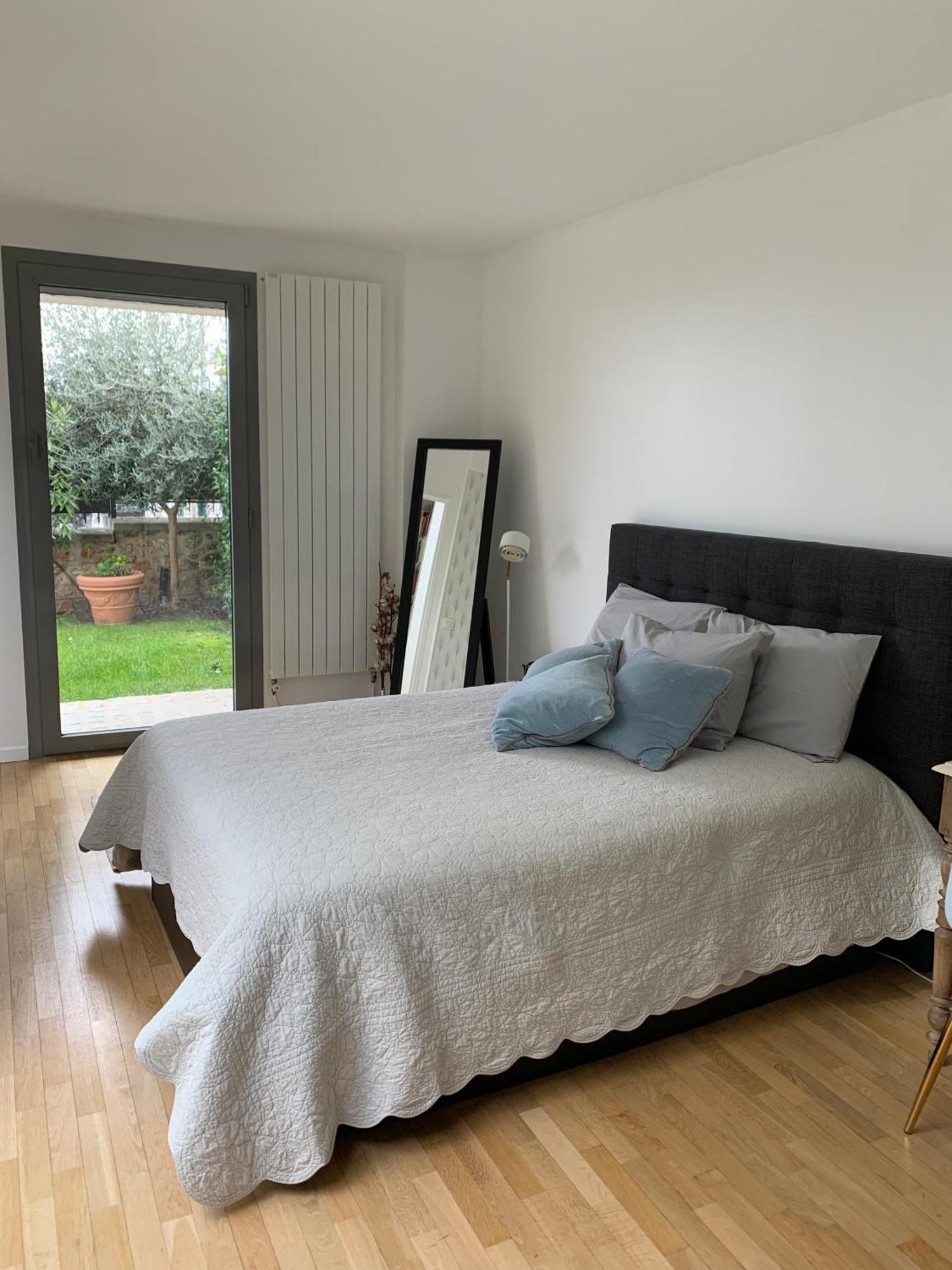 Chambres Dans Maison D'Architecte Suresnes Exterior photo